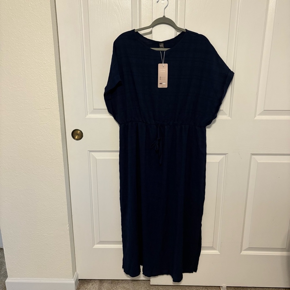 NWT SHEIN navy midi dress